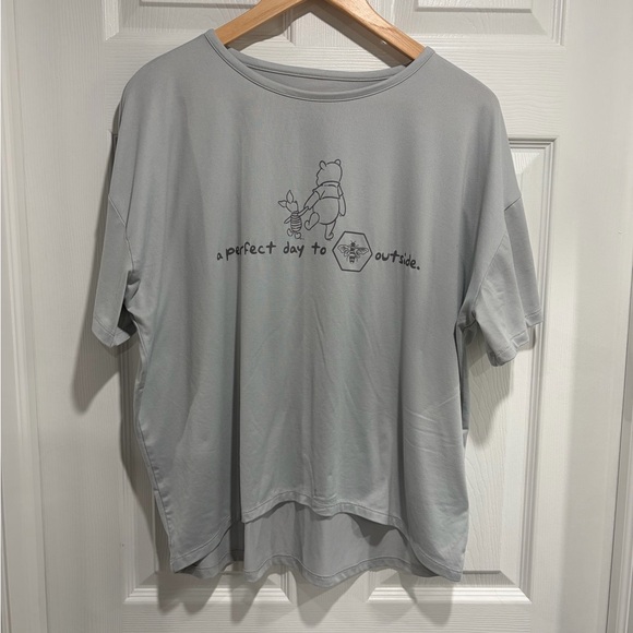 Disney Tops - Disney ‘Winnie the Pooh’ Gray Graphic T-Shirt with Winnie and Piglet & Text